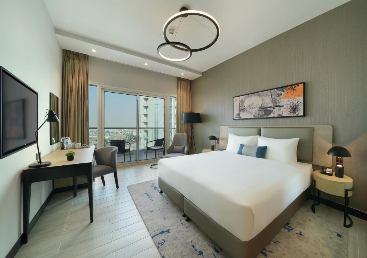 Damac Hills 2 Hotel, An Edge By Rotana Hotel ดูไบ ภายนอก รูปภาพ