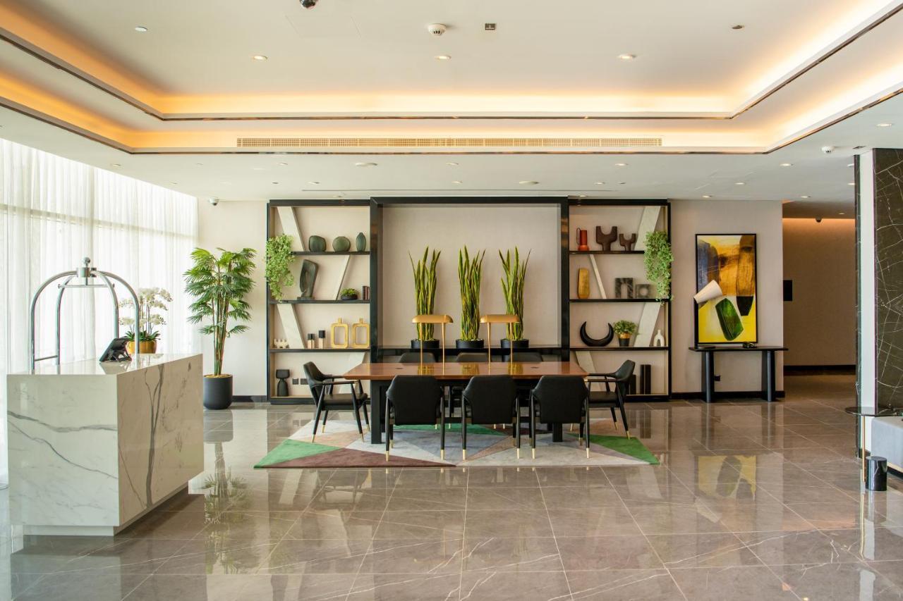 Damac Hills 2 Hotel, An Edge By Rotana Hotel ดูไบ ภายนอก รูปภาพ