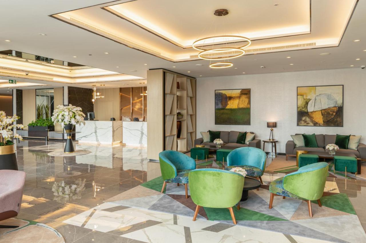 Damac Hills 2 Hotel, An Edge By Rotana Hotel ดูไบ ภายนอก รูปภาพ